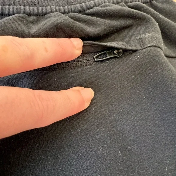 🔥Lululemon Men's Black City Joggers. Size L